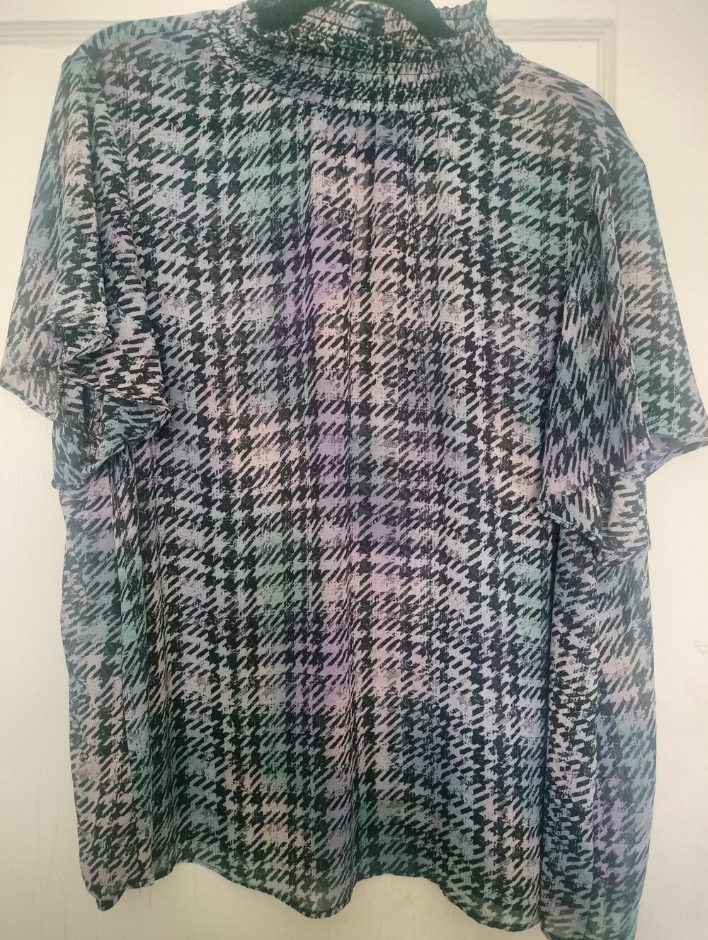 Torrid 2 Sheer Short Sleeve Top Hounds tooth Purple Black Plus Size 2X Blouse